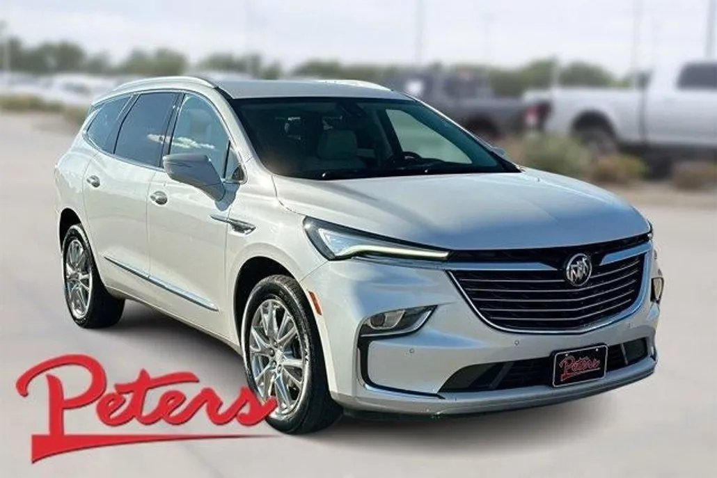2022 Buick Enclave Premium photo 1