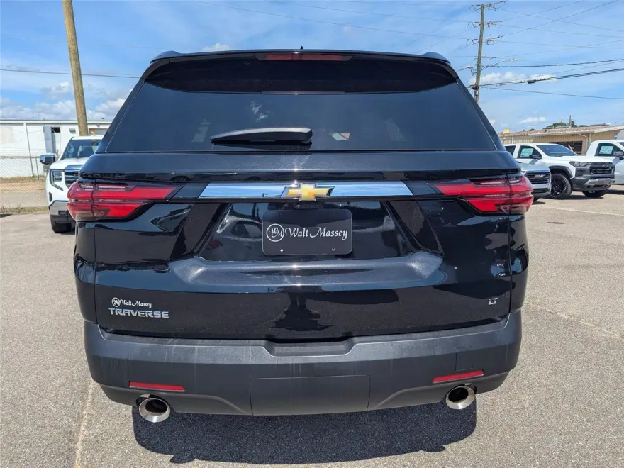 2023 Chevrolet Traverse Cloth photo 1