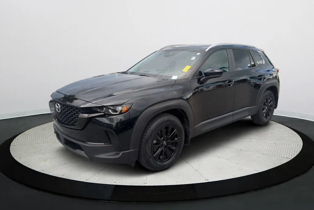 2023 Mazda CX-50 2.5 Preferred Plus photo 1