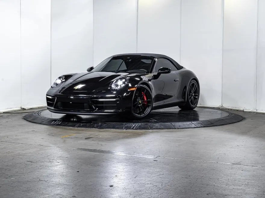 2024 Porsche 911 GTS photo 1