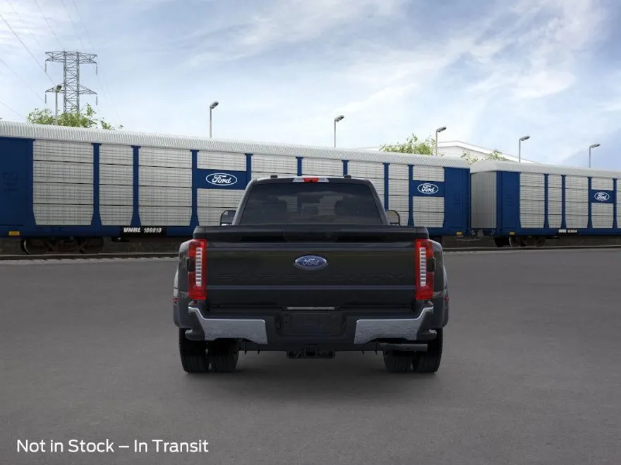 2026 Ford F-450 XLT photo 1