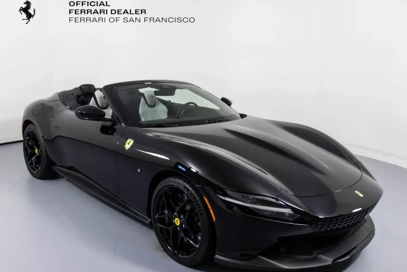 2024 Ferrari Roma Base photo 1