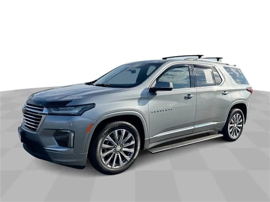 2023 Chevrolet Traverse Premier photo 1