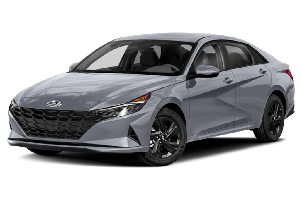 2023 Hyundai Elantra SEL photo 1
