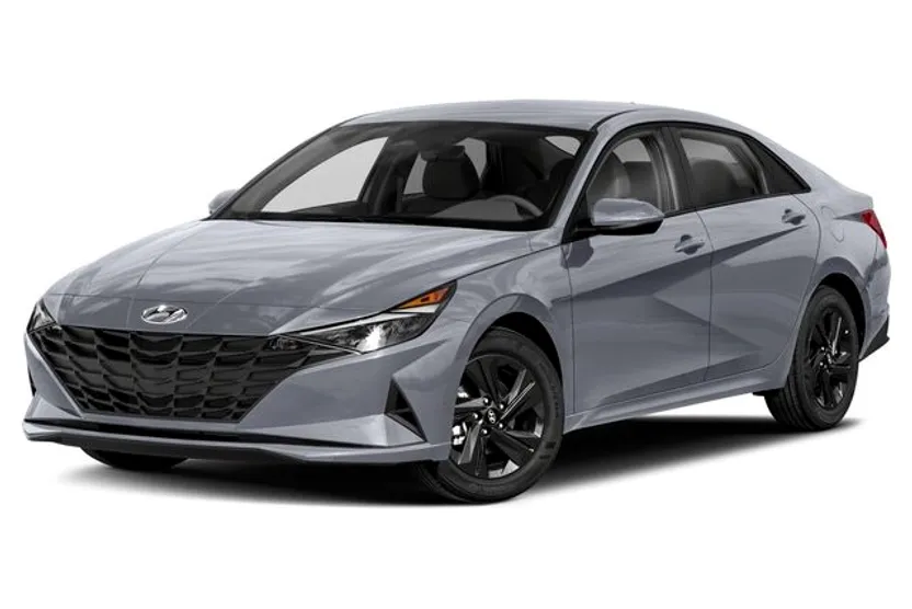 2023 Hyundai Elantra SEL photo 1