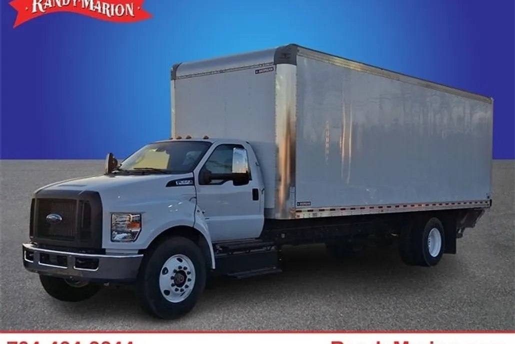 2023 Ford F-650 photo 1