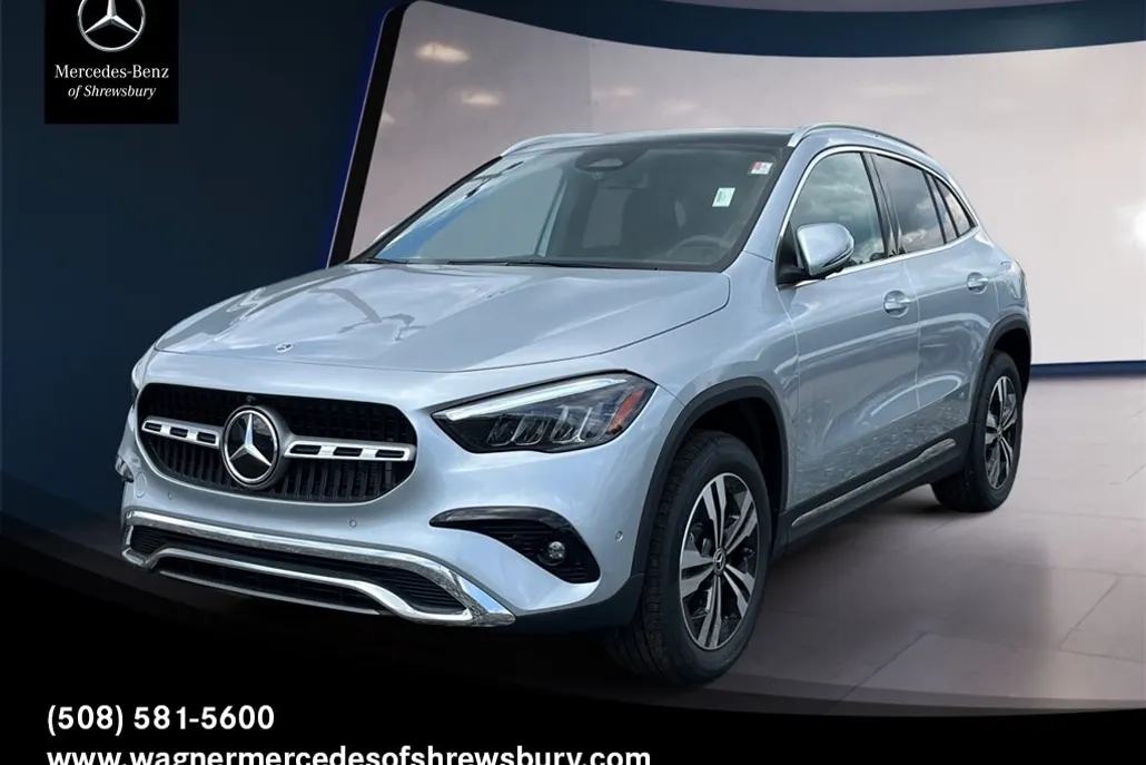 2026 Mercedes Benz GLA 250 4MATIC photo 1