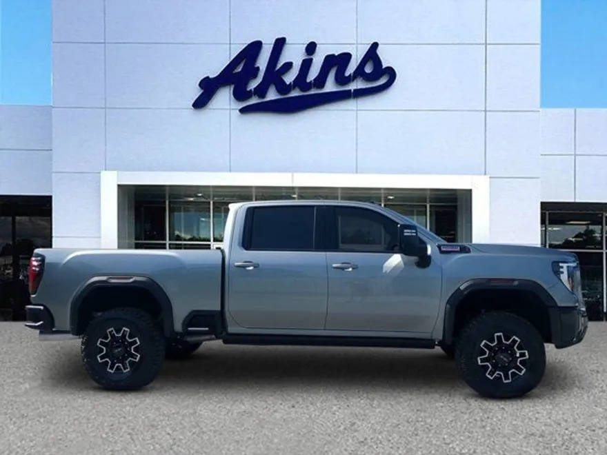 2024 Gmc Sierra 2500 AT4 photo 1