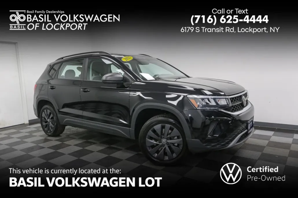 2023 Volkswagen Taos S photo 1