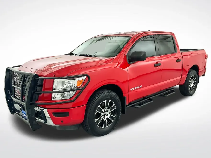2024 Nissan Titan SV photo 1