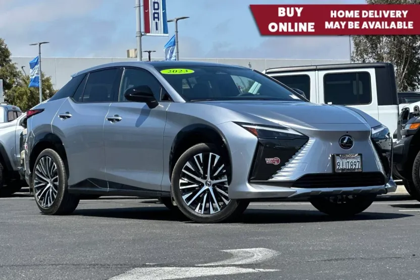 2023 Lexus RZ 450e Premium photo 1