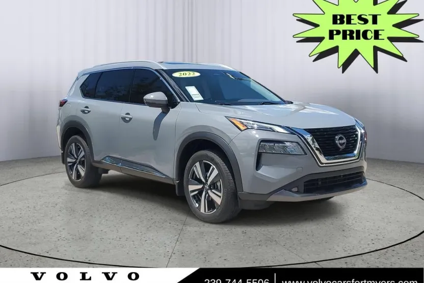 2022 Nissan Rogue SL photo 1
