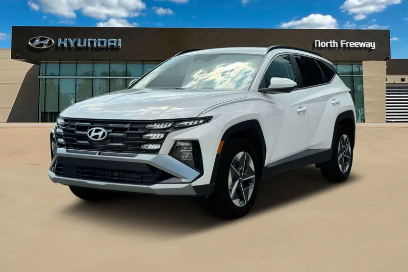 2025 Hyundai Tucson SEL photo 1