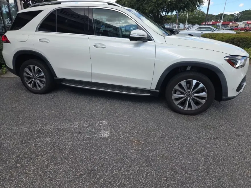 2022 Mercedes Benz GLE 350 4MATIC photo 1