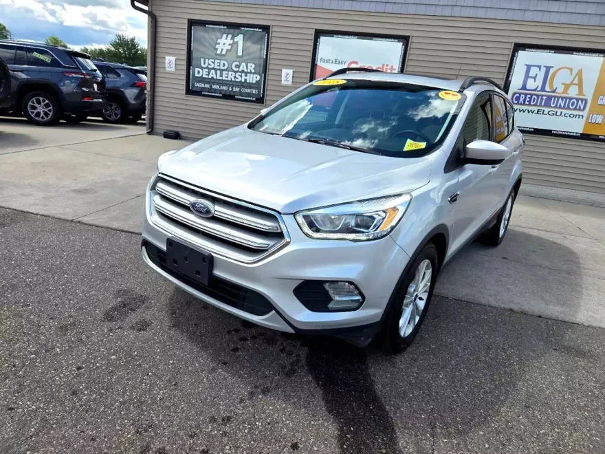 2018 Ford Escape SEL photo 1