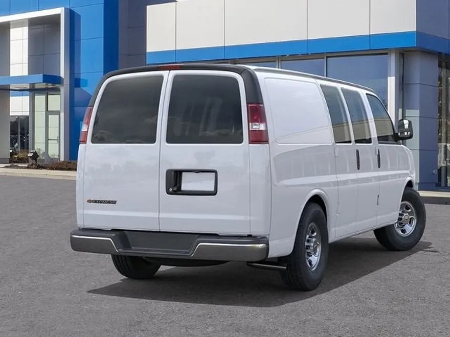 2025 Chevrolet Express Cargo 2500 photo 1
