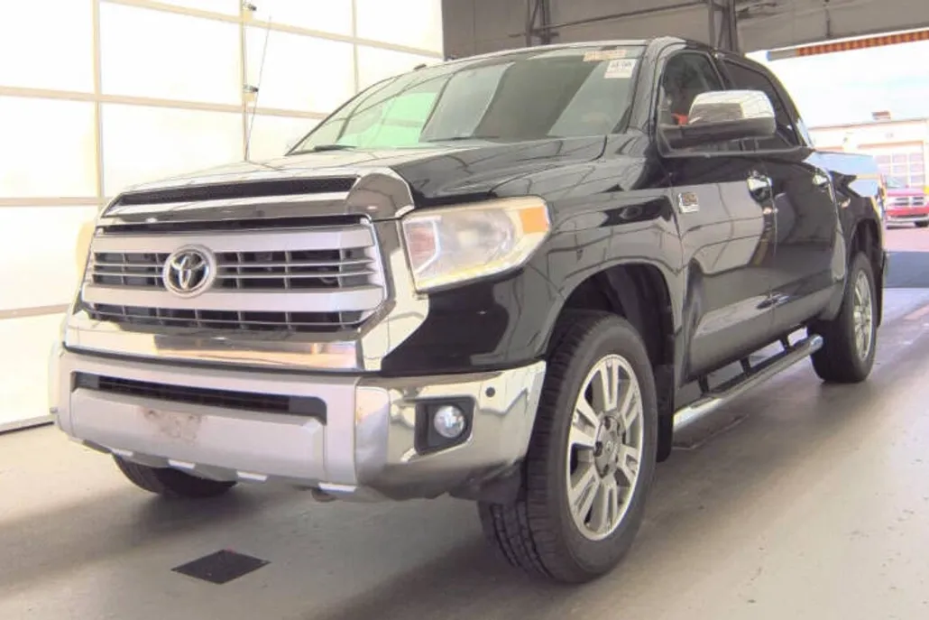 2015 Toyota Tundra Platinum Grade photo 1