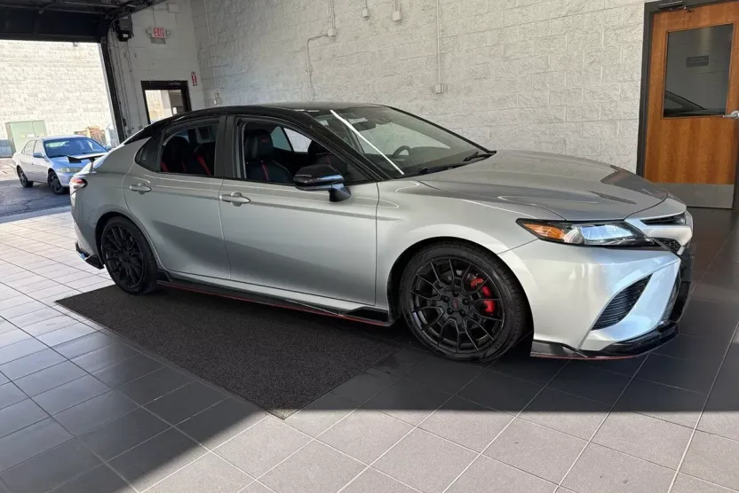 2020 Toyota Camry TRD V6 photo 1