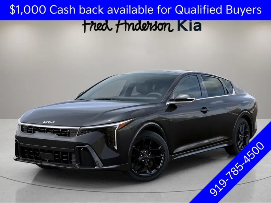 2025 Kia K4 GT-Line Turbo photo 1