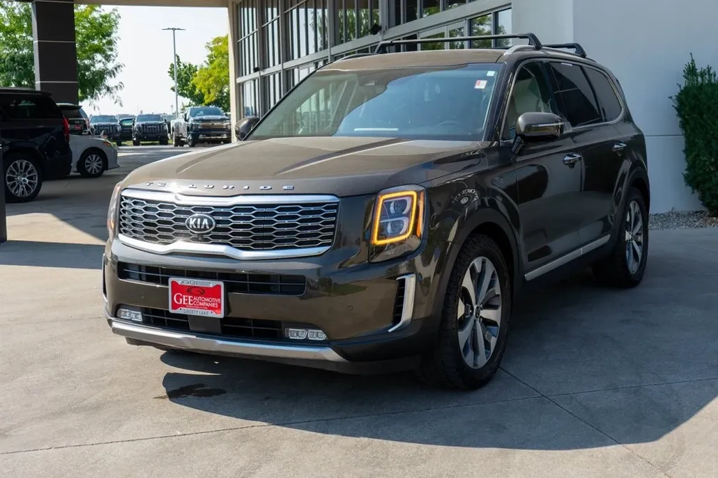 2020 Kia Telluride SX photo 1
