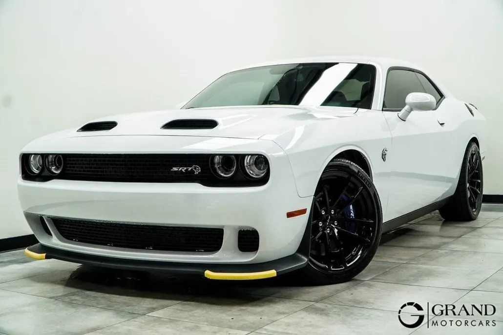 2023 Dodge Challenger SRT8 Hellcat photo 1