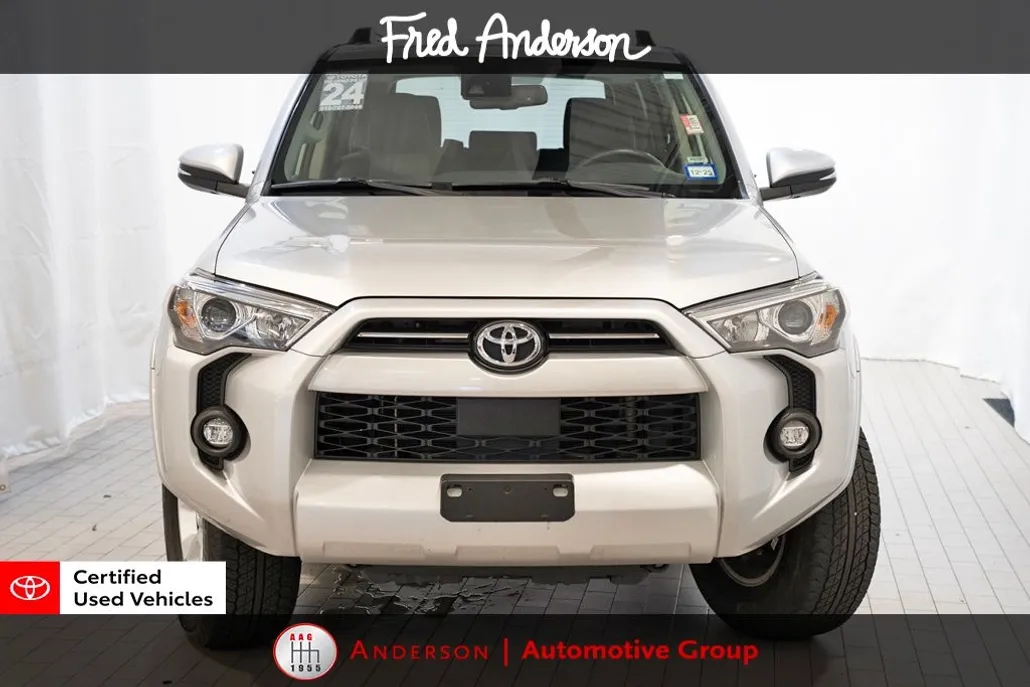 2024 Toyota 4Runner SR5 Premium photo 1