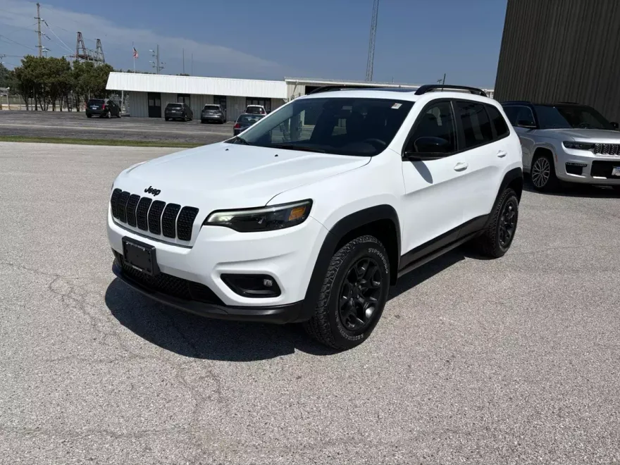 2022 Jeep Cherokee Latitude photo 1
