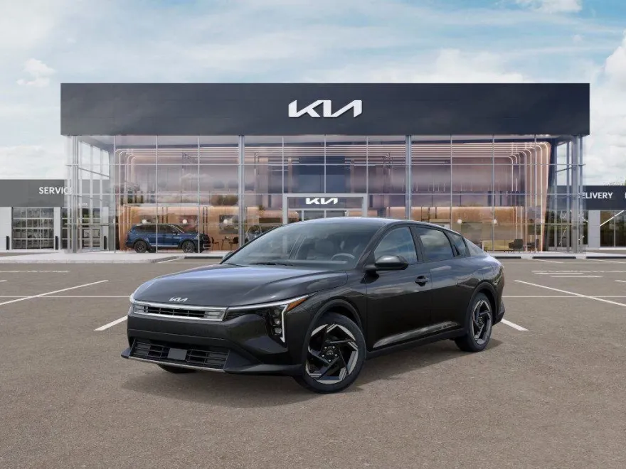 2025 Kia K4 EX photo 1