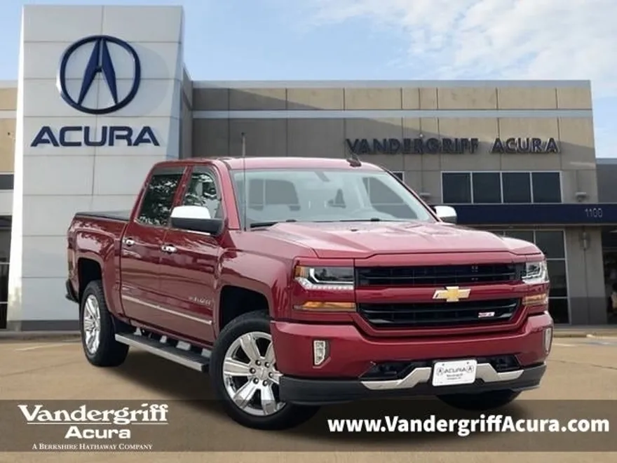 2018 Chevrolet Silverado 1500 LT photo 1