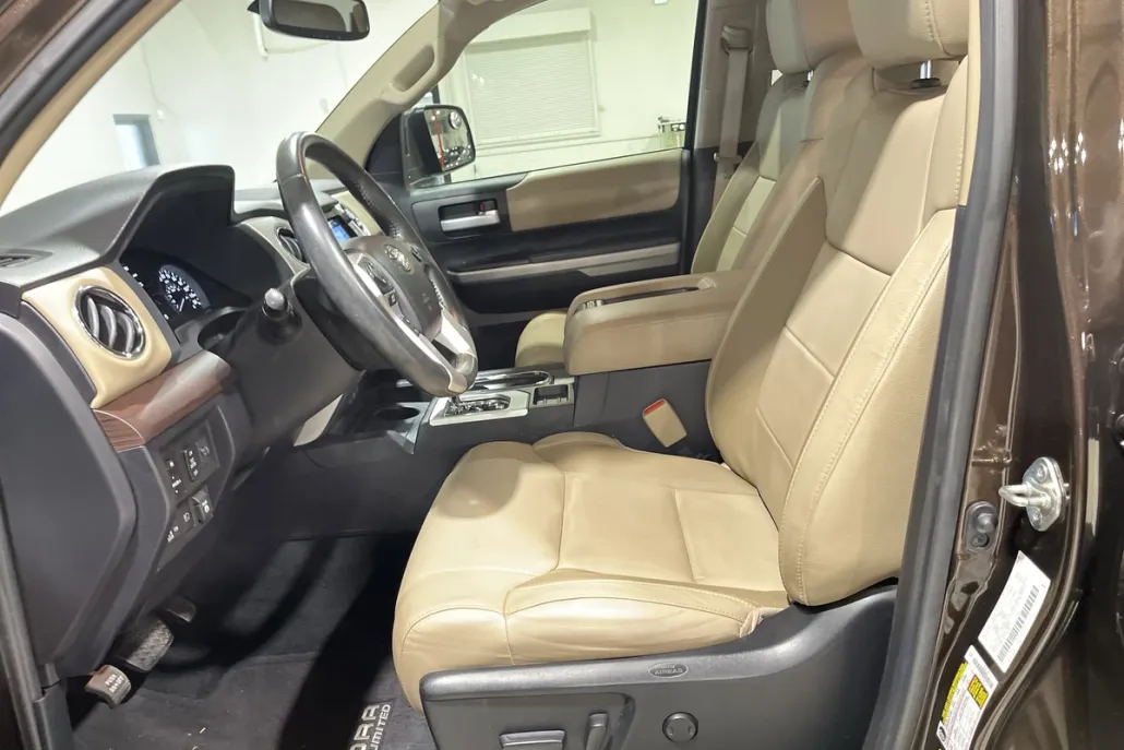 2021 Toyota Tundra Limited Grade photo 1