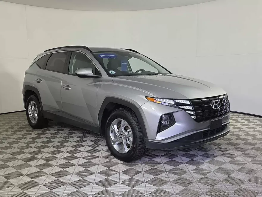 2024 Hyundai Tucson SEL photo 1