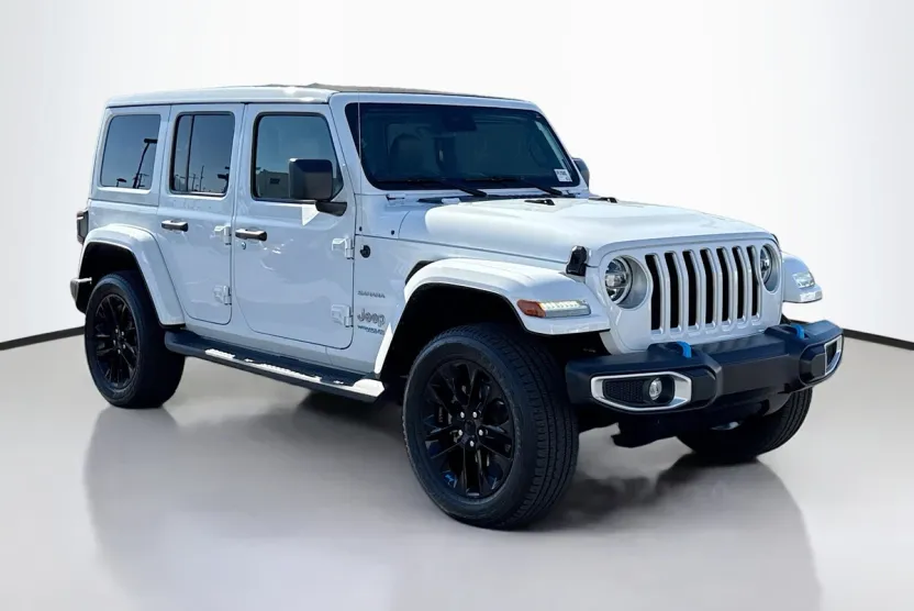 2022 Jeep Wrangler Unlimited 4xe Sahara photo 1