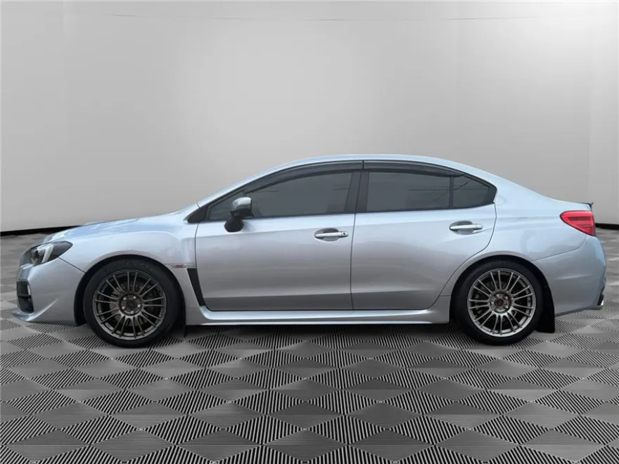 2016 Subaru WRX STI photo 1