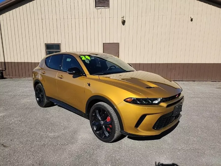 2024 Dodge Hornet R/T Plus photo 1