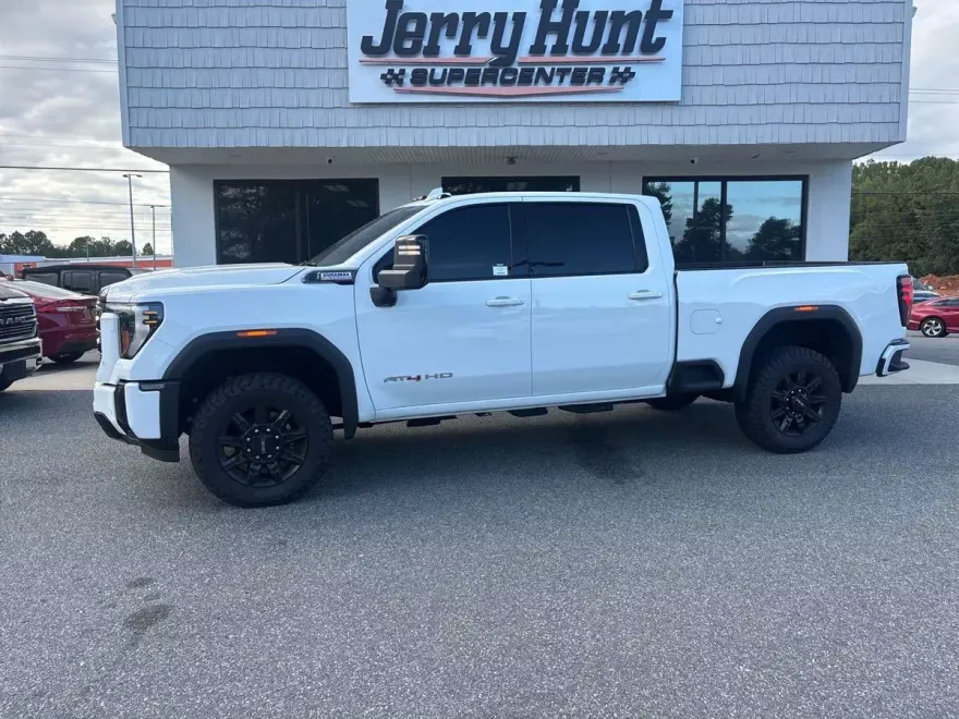 2025 Gmc Sierra HD AT4 photo 1