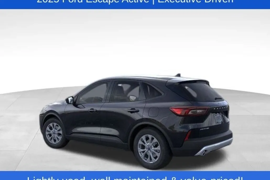 2025 Ford Escape Active photo 1