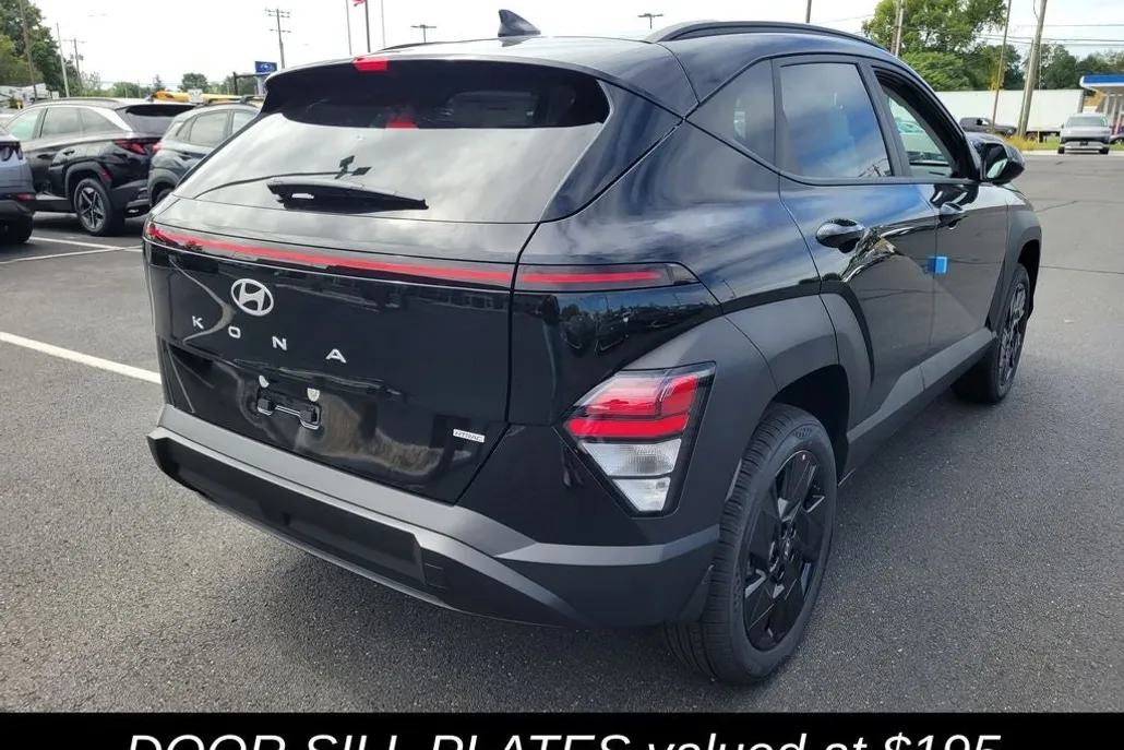 2026 Hyundai Kona SEL photo 1