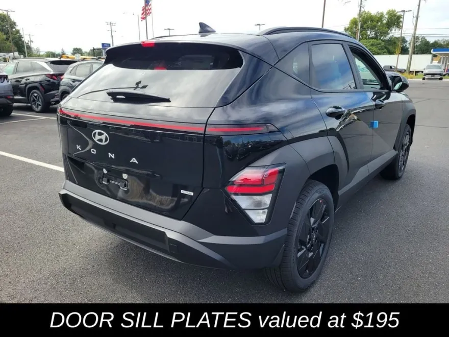2026 Hyundai Kona SEL photo 1