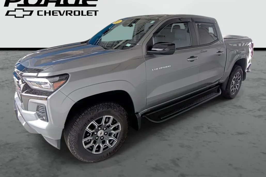 2024 Chevrolet Colorado Z71 photo 1