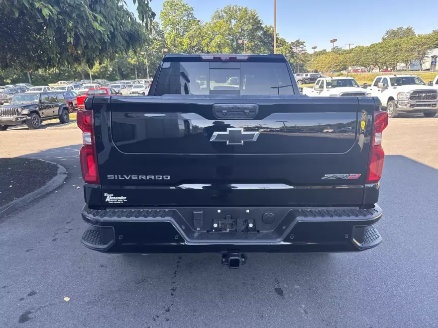 2023 Chevrolet Silverado 1500 ZR2 photo 1