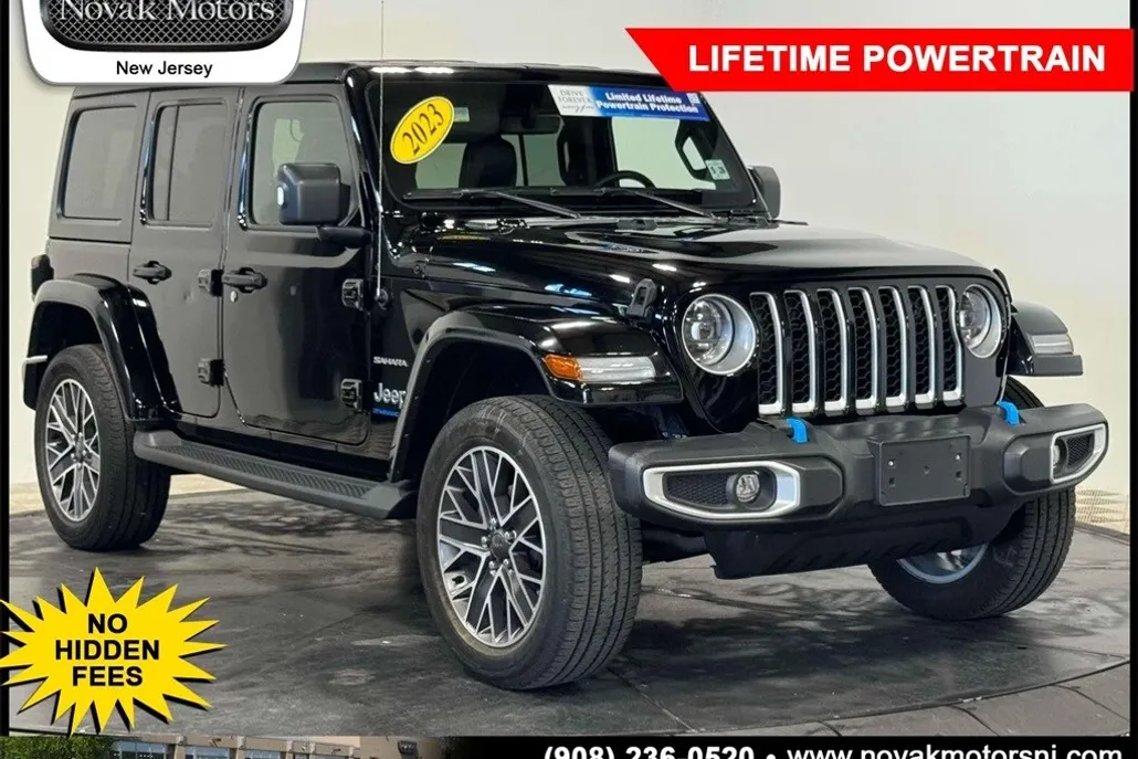 2023 Jeep Wrangler Sahara 4xe photo 1