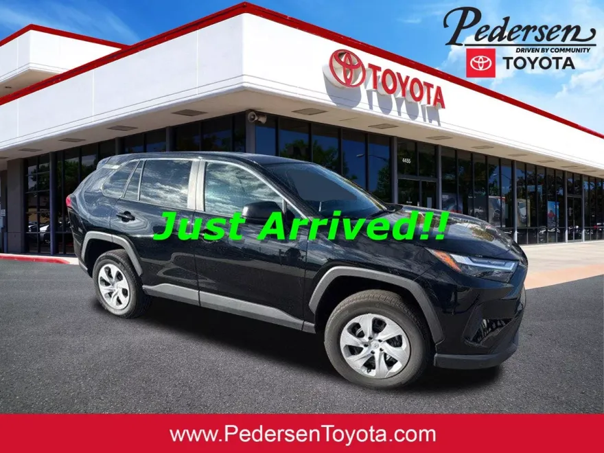 2024 Toyota RAV4 LE photo 1