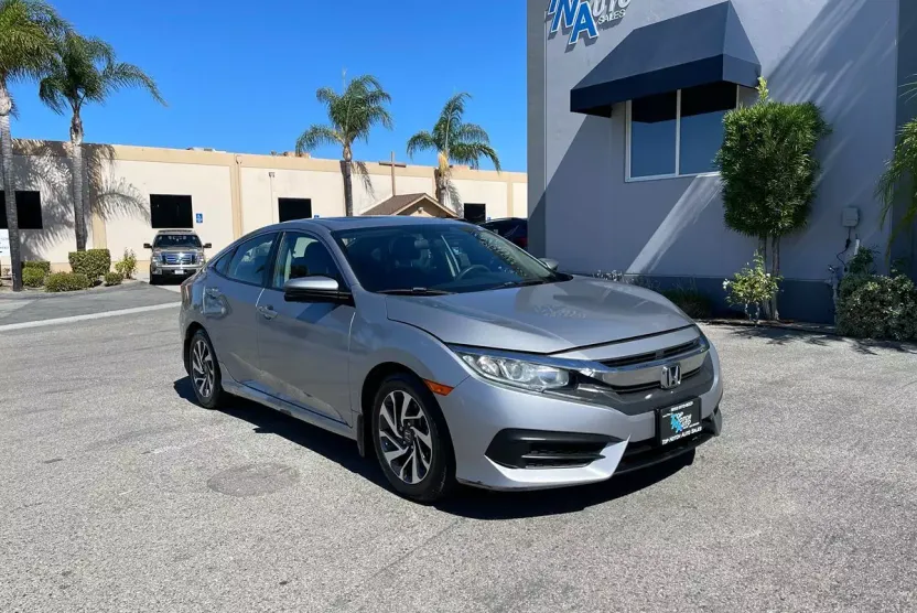 2016 Honda Civic EX photo 1