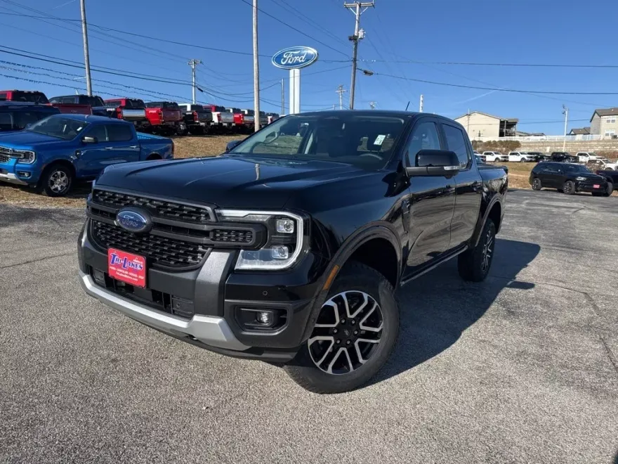2024 Ford Ranger Lariat photo 1