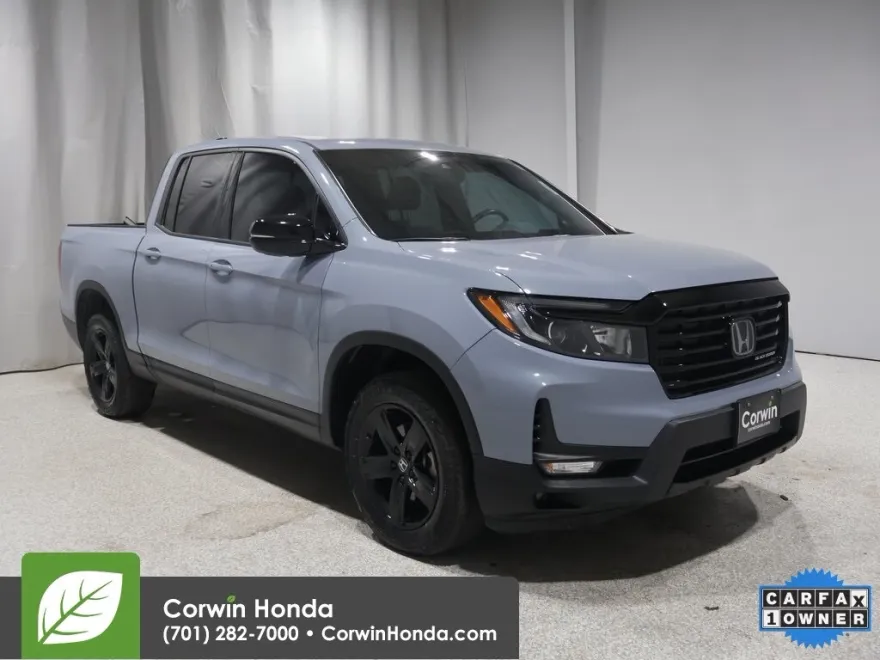 2022 Honda Ridgeline Black Edition photo 1