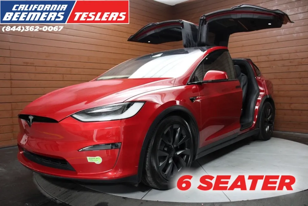 2022 Tesla Model X photo 1