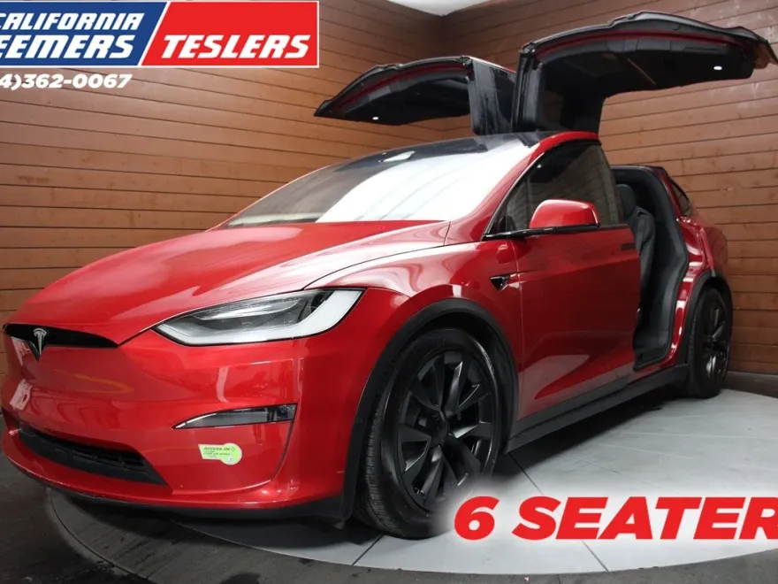 2022 Tesla Model X photo 1