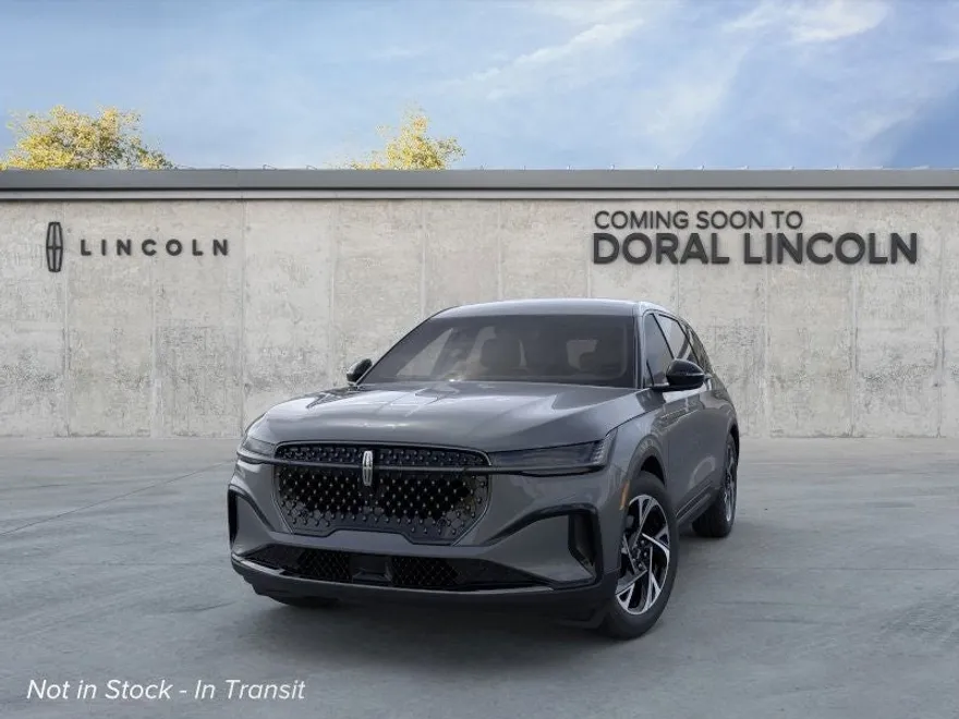 2025 Lincoln Nautilus Premiere photo 1