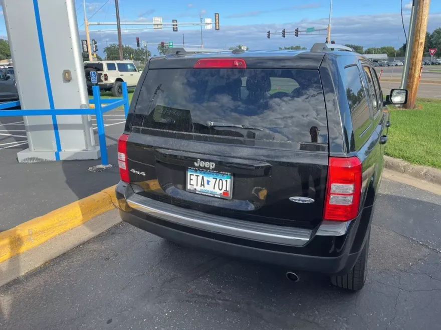 2017 Jeep Patriot High Altitude photo 1
