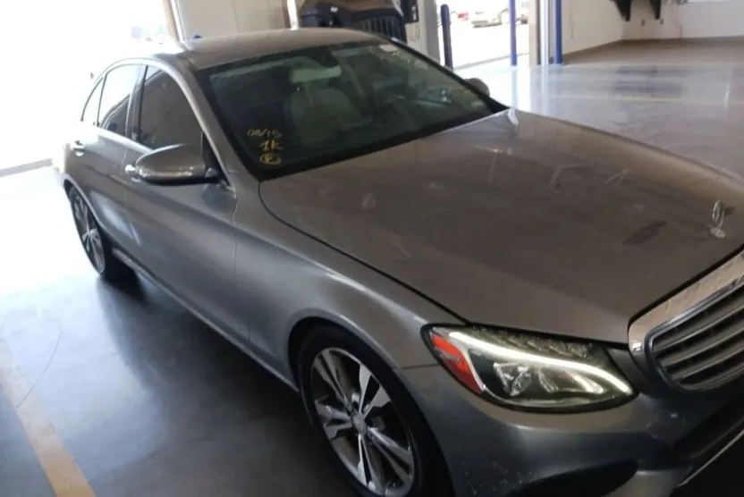 2015 Mercedes Benz C 300 Sedan photo 1